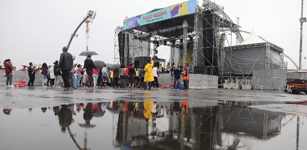 Público assiste ao show da banda Olodum no palco do palco do Anhembi da Virada Cultural 2017 - Simon Plestenjak/UOL