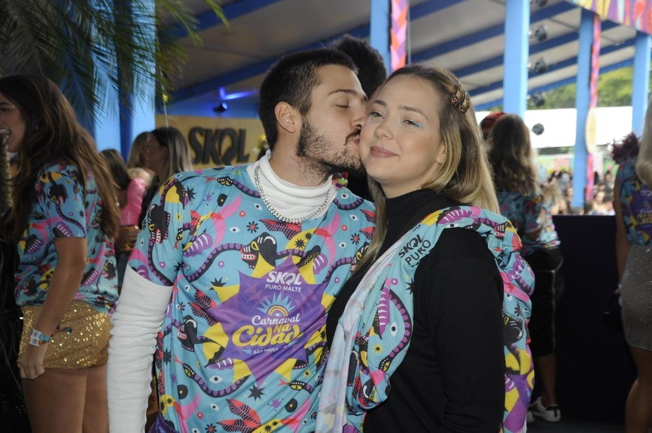 Carol Dantas e Vinicius Martinez no Carnaval da Cidade, em São Paulo - Eduardo Martins/AgNews