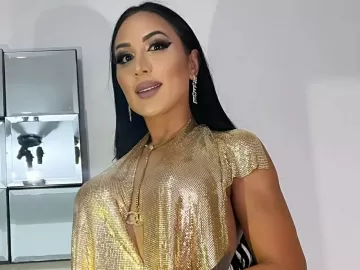 Irmã de Deolane perde conta no Instagram e desabafa: 'Tentando nos calar'