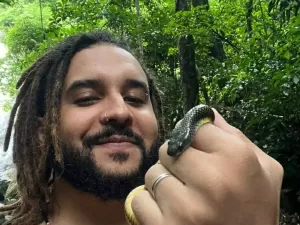 Biomesquita ensina sobre animais no TikTok e fez gente perder medo de cobra