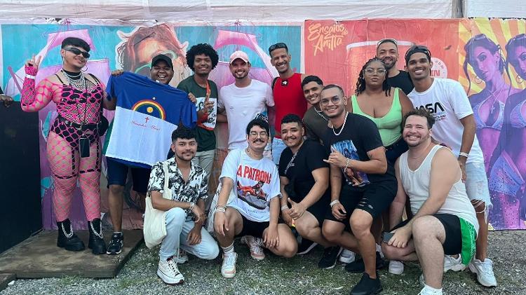 Fãs vão ver Ensaios de Anitta no Recife