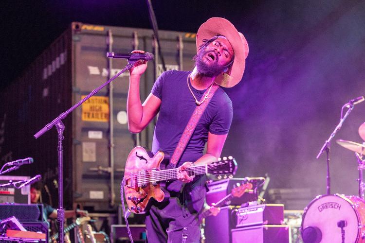 Gary Clark Jr. volta ao Brasil novamente com Eric Clapton