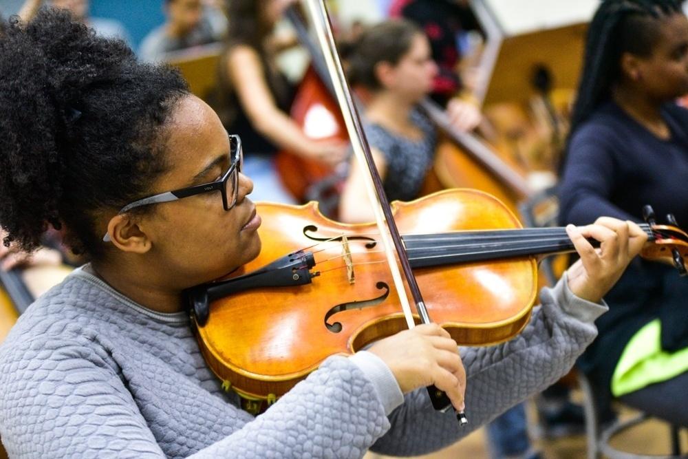 Integrantes da Orquestra Juvenil Heliópolis - Léo Franco/AgNews