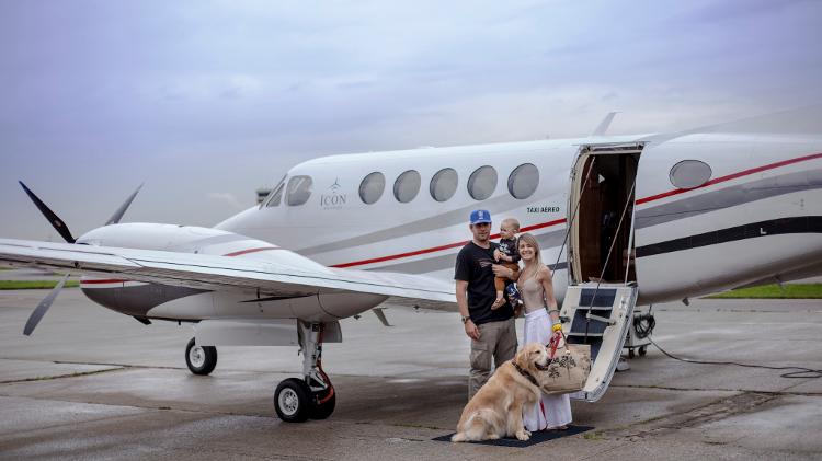Cão em jatinho particular da Flapper, em voo pet friendly - Divulgação - Divulgação