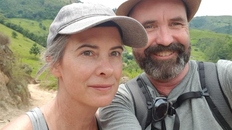 Trevor Paetkau e a esposa - Arquivo pessoal
