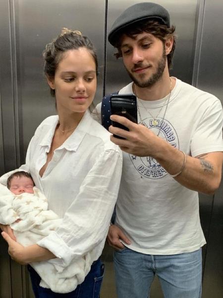 Chay Suede e Laura Neiva estão esperando segundo filho - Reprodução/Instagram