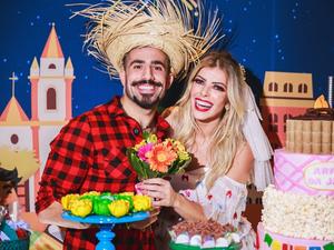 Kaysar Dadour posa com sua ex-colega de "BBB18", Jaqueline Grohalski - Paulo Henrique de Sá/Divulgação - Paulo Henrique de Sá/Divulgação