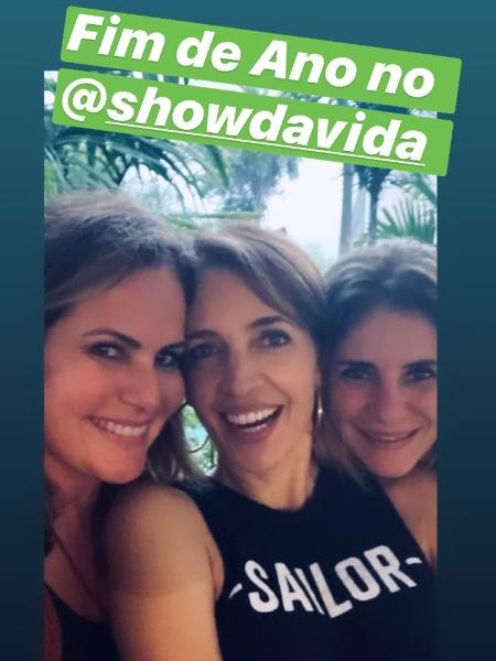 Poliana Abritta, Renata Ceribelli e a produtora Marcela Amodio em festa de final de ano - REPRODUÇÃO/INSTAGRAM