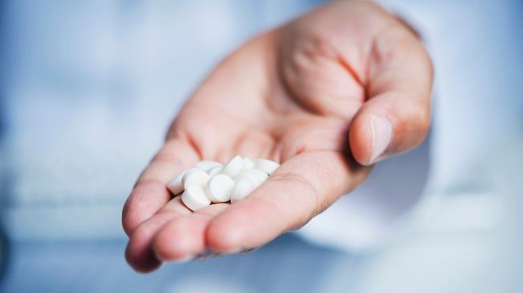 Remédios devem ser testados em humanos, sob rigorosas avaliações éticas Remédios devem ser testados em humanos, sob rigorosas avaliações éticas