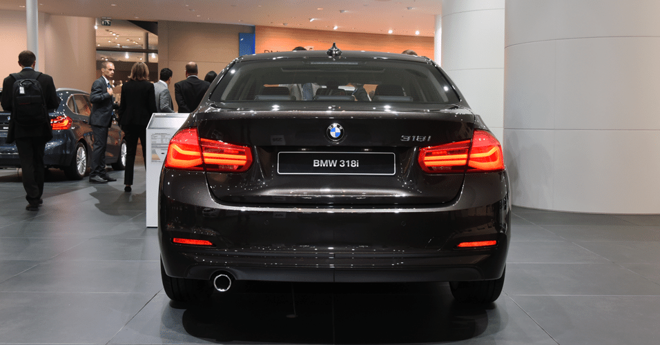 BMW 318i - Murilo Góes/UOL