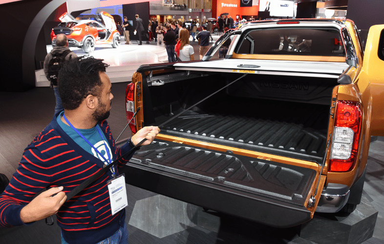 Nissan P300 Navara, picape Frontier européia - Murilo Góes/UOL