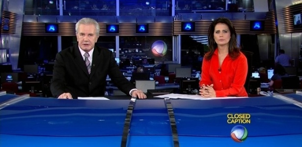 Celso Freitas e Adriana Araújo, âncoras do Jornal da Record - Reprodução/Record - Reprodução/Record