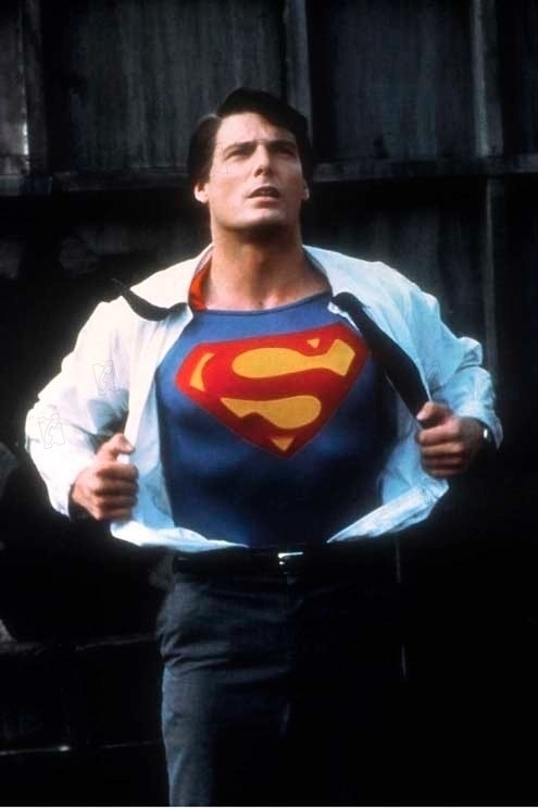 Cena do filme "Superman 2 - A Aventura Continua" (1980) - Christopher Reeve - Reprodução