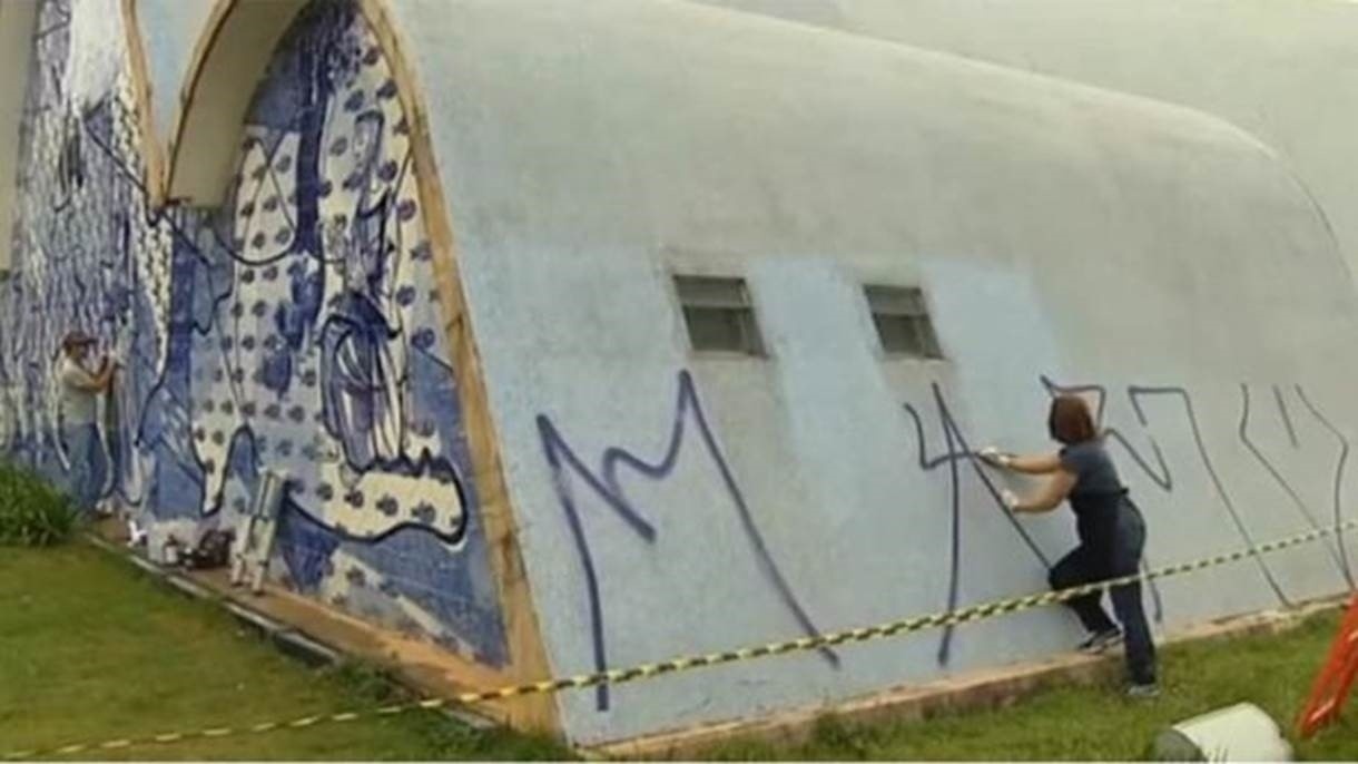 Grupo de pichadores de Belo Horizonte que é alvo de ações na Justiça - Reprodução