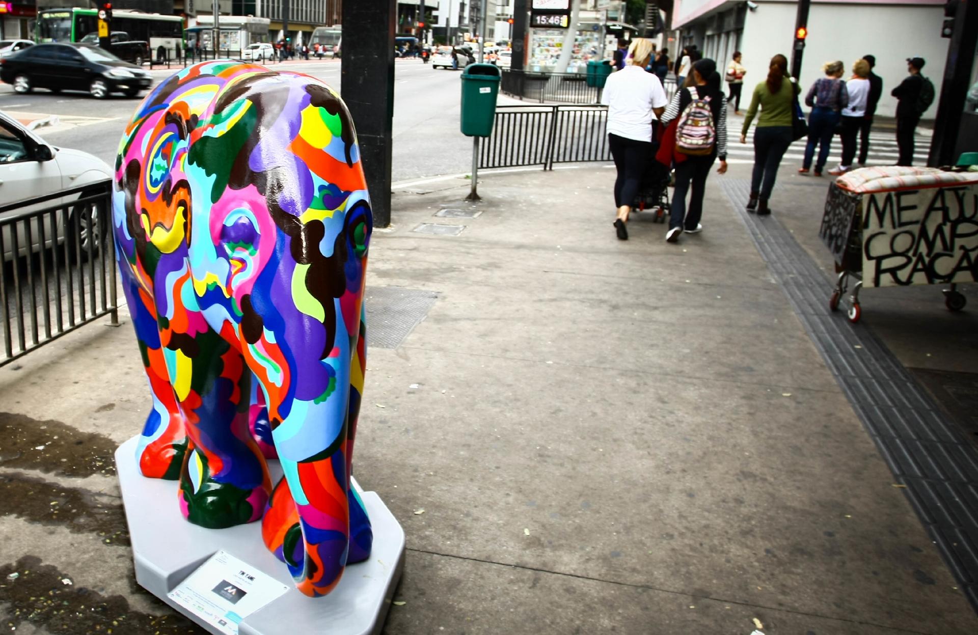 Obra da Elephant Parade, que chegou a São Paulo nesta terça (1°) - Aloisio Mauricio/Fotoarena/Estadão Conteúdo