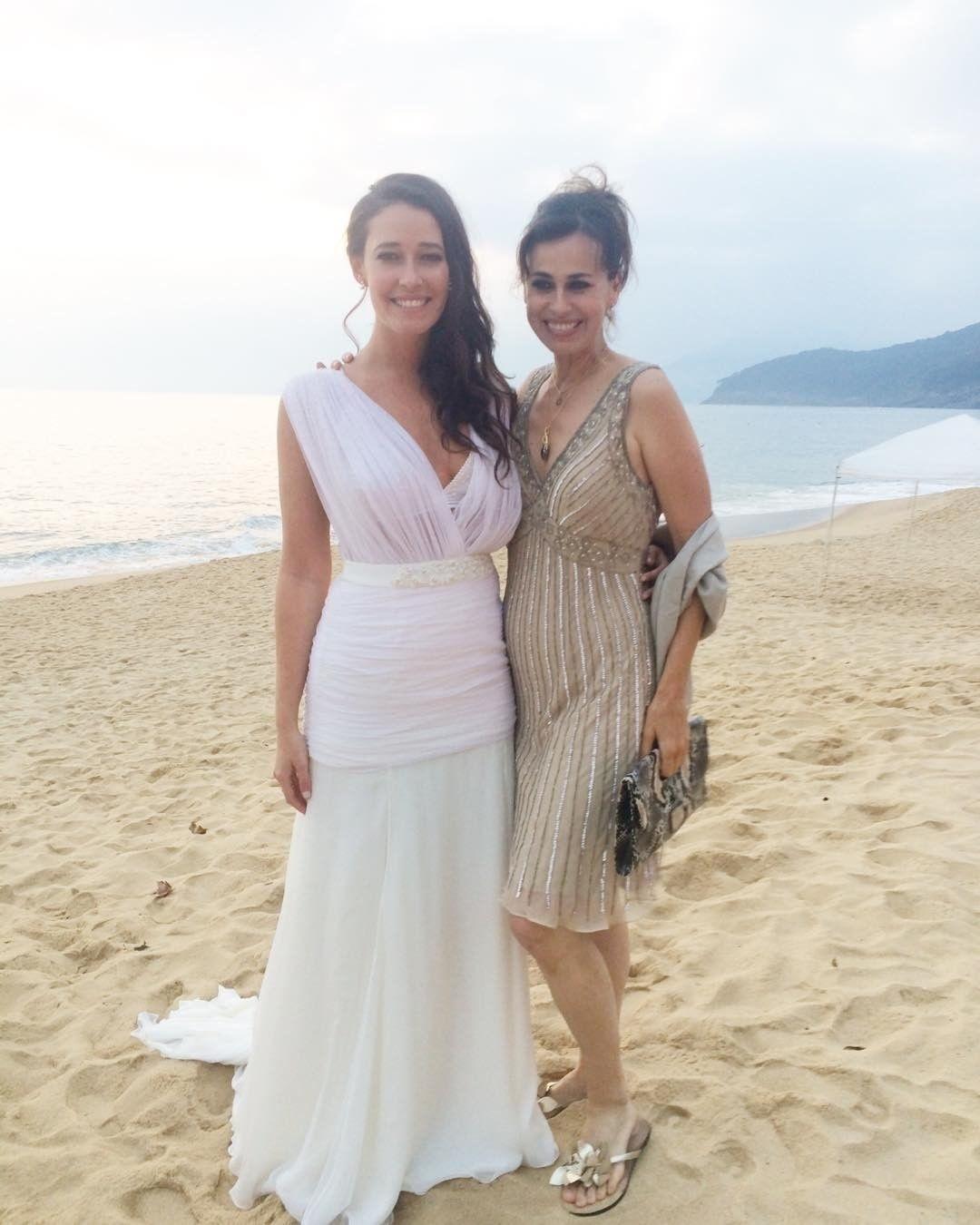 Daniela Escobar e a noiva, Maria Fernanda, filha do diretor Jayme Monjardim - Reprodução/Instagram/danielaescobar