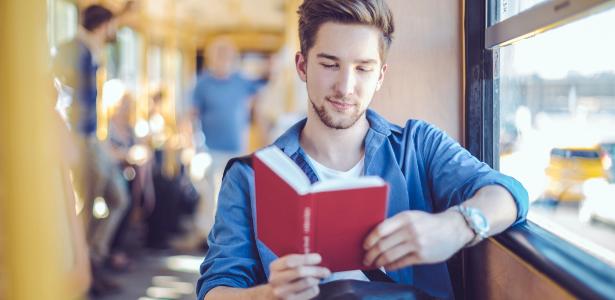 7 livros escritos por jornalistas com histórias reais que parecem ficção