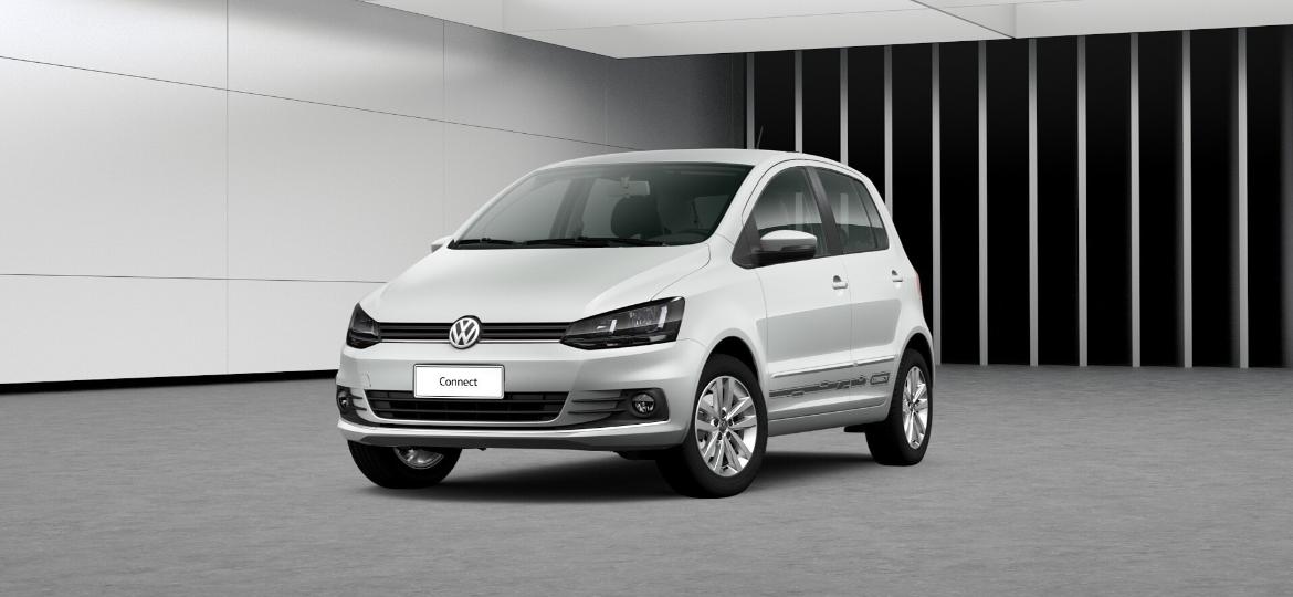 VW diz que Fox segue em linha no Brasil; porém, ainda não é fabricado com novos itens obrigatórios de segurança. Legislação permite venda, desde que fabricação tenha sido no ano passado - Divulgação