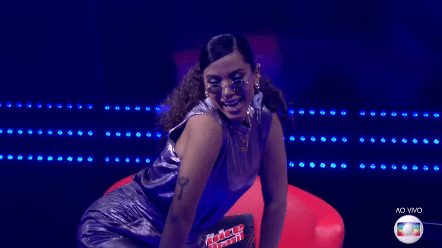 Anitta dança no "The Voice Brasil" - Reprodução/TV Globo