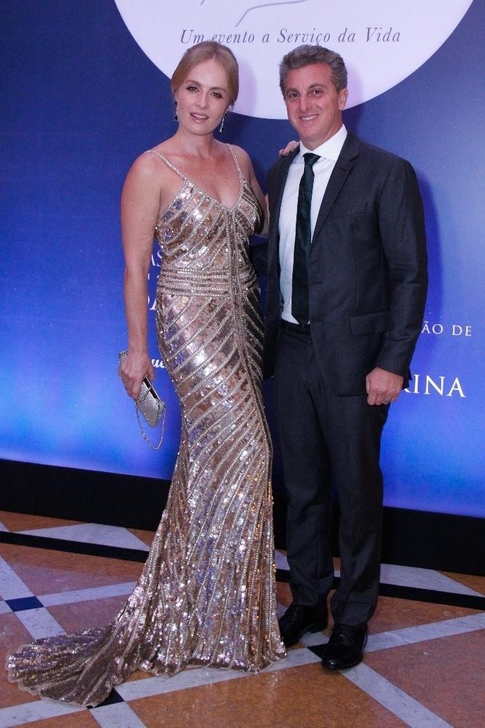 Angélica e Luciano Huck prestigiam  jantar beneficente no Copacabana Palace, que aconteceu na terça-feira (18) à noite - Wallace Barbosa/AgNews