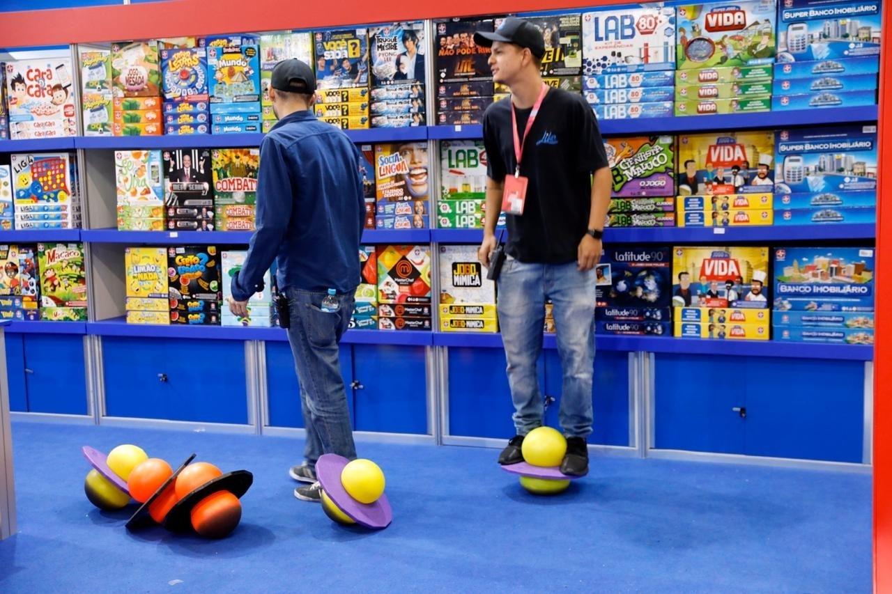 Loja da Estrela com brinquedos clássicos na CCXP 2019 - Mariana Pekin/UOL