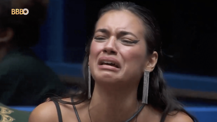 BBB 24: Alane chora ao ter carta da família destruída no Sincerão