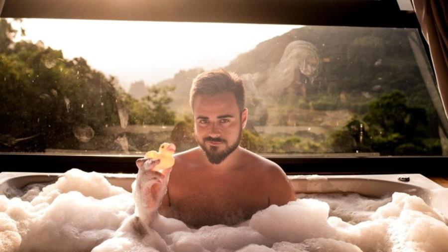 De repórter a criador de conteúdo adulto: Rafael Machado anuncia nova carreira