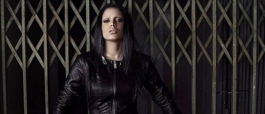 21.mar.2016- Anitta publica foto com o rosto diferente e fãs desconfiam de procedimento estético: "Você era tão bonita antes dessas plásticas, está sendo muito mal aconselhada", comentou uma internauta no Instagram da cantora - Reprodução/Instagram/Anitta