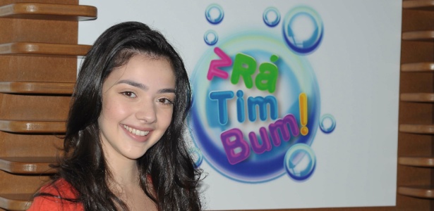 A ancôra Nathalia Falcão apresenta o "Repórter Rá Tim Bum"   - Divulgação/Repórter Rá Tim Bum 