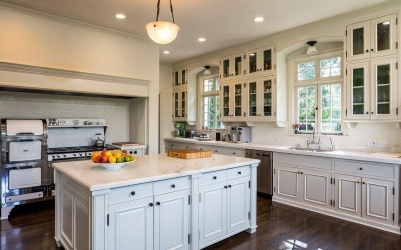 Angelina Jolie comprou mansão que foi do cineasta Cecil B. DeMille - Reprodução/Hilton&Hyland