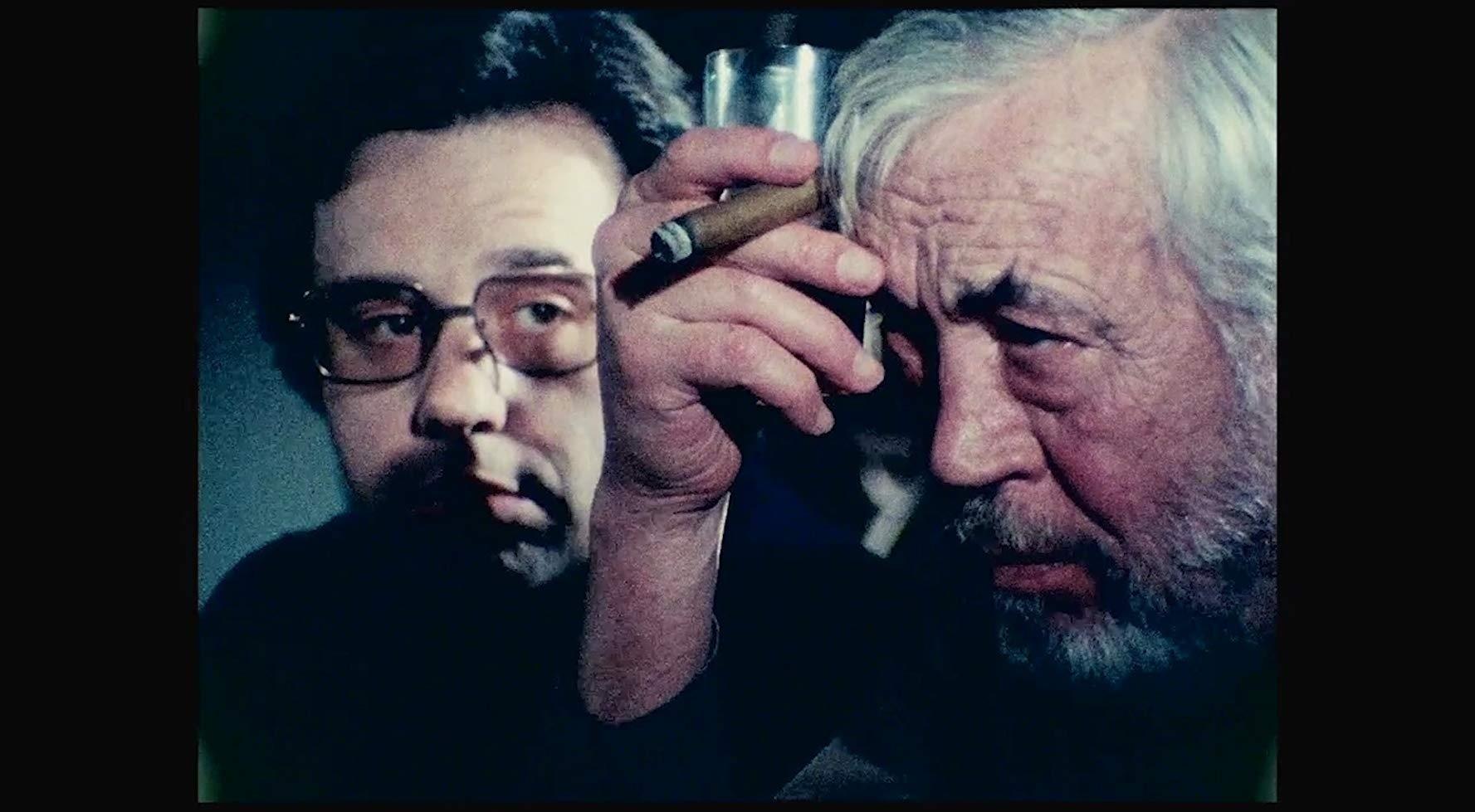 Peter Bogdanovich e John Huston em "O Outro Lado do Vento" - Divulgação