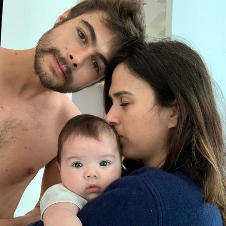 Rafa Vitti com Tatá Werneck e a filha do casal, Clara Maria - Reprodução/Instagram