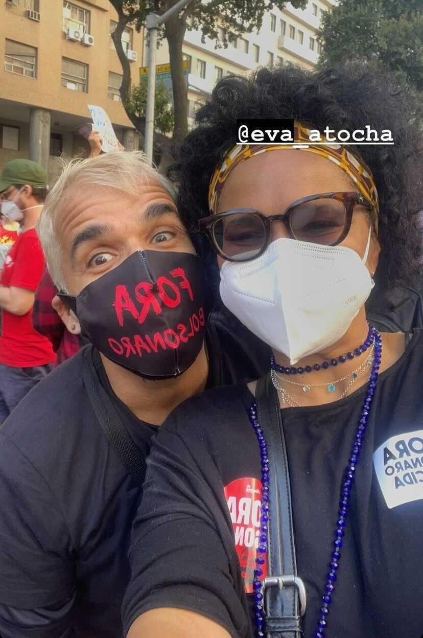 Cantora Teresa Cristina compartilhou momentos da manifestação nas redes sociais - Reprodução/Instagram