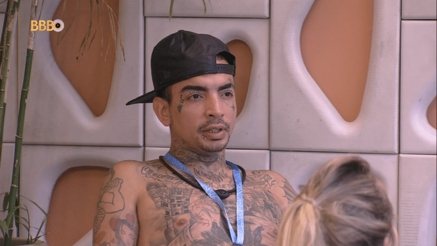 Bbb 23 Mc Guimê Diz Que Cezar é Influenciado Por Key E Fred Nicácio