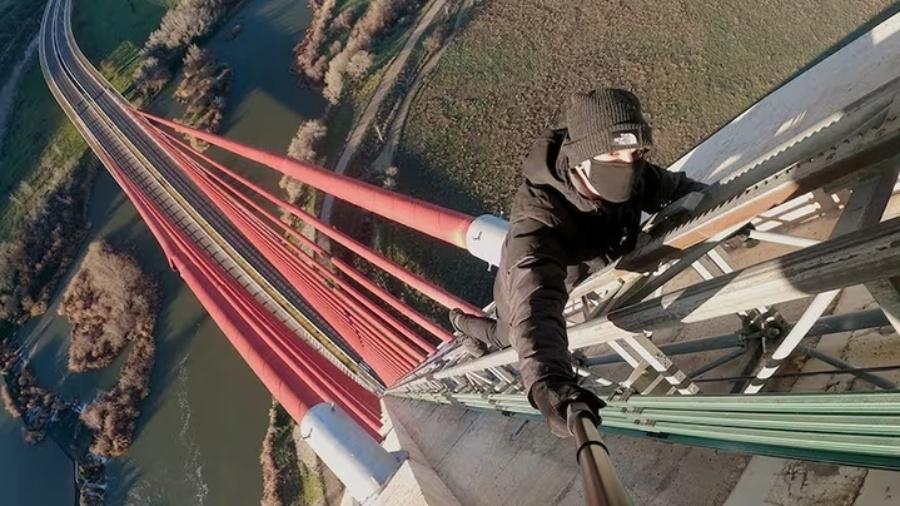 Ponte Talavera de la Reina não pode ser escalada, mas aventureiros ignoram proibição