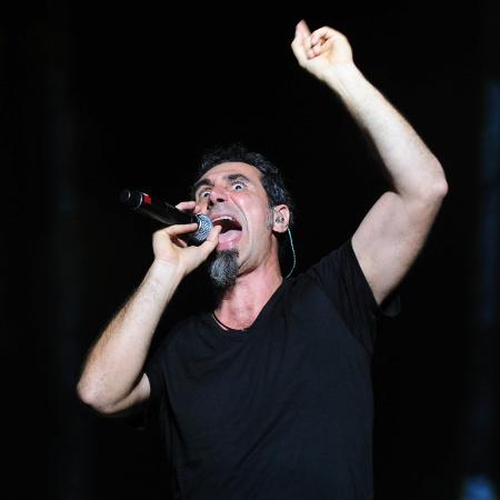 O vocalista Serj Tankian durante show de 2015, em São Paulo - Junior Lago/UOL