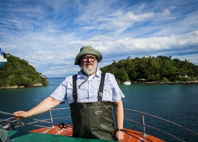 Kazuo Tanaka (Luís Mello) é o pai adotivo de Alice (Giovanna Antonelli) e emigrou do Japão para o Brasil nos anos 1950 e muito amigo da familia De Angeli - João Miguel Júnior/TV Globo