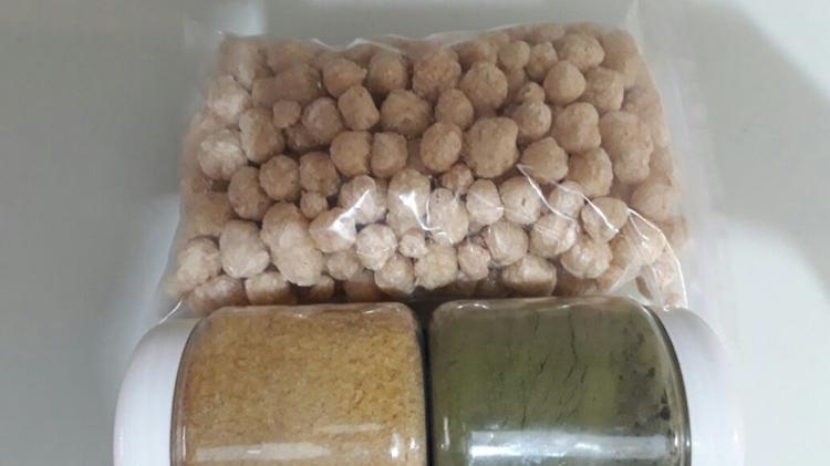 Biscoito feito com farinata, que é a base do produto que será doado à Prefeitura de São Paulo. Doria dará alimento granulado feito a partir de itens perto do vencimento a famílias carentes - Rosanna Perroti/Divulgação - Rosanna Perroti/Divulgação