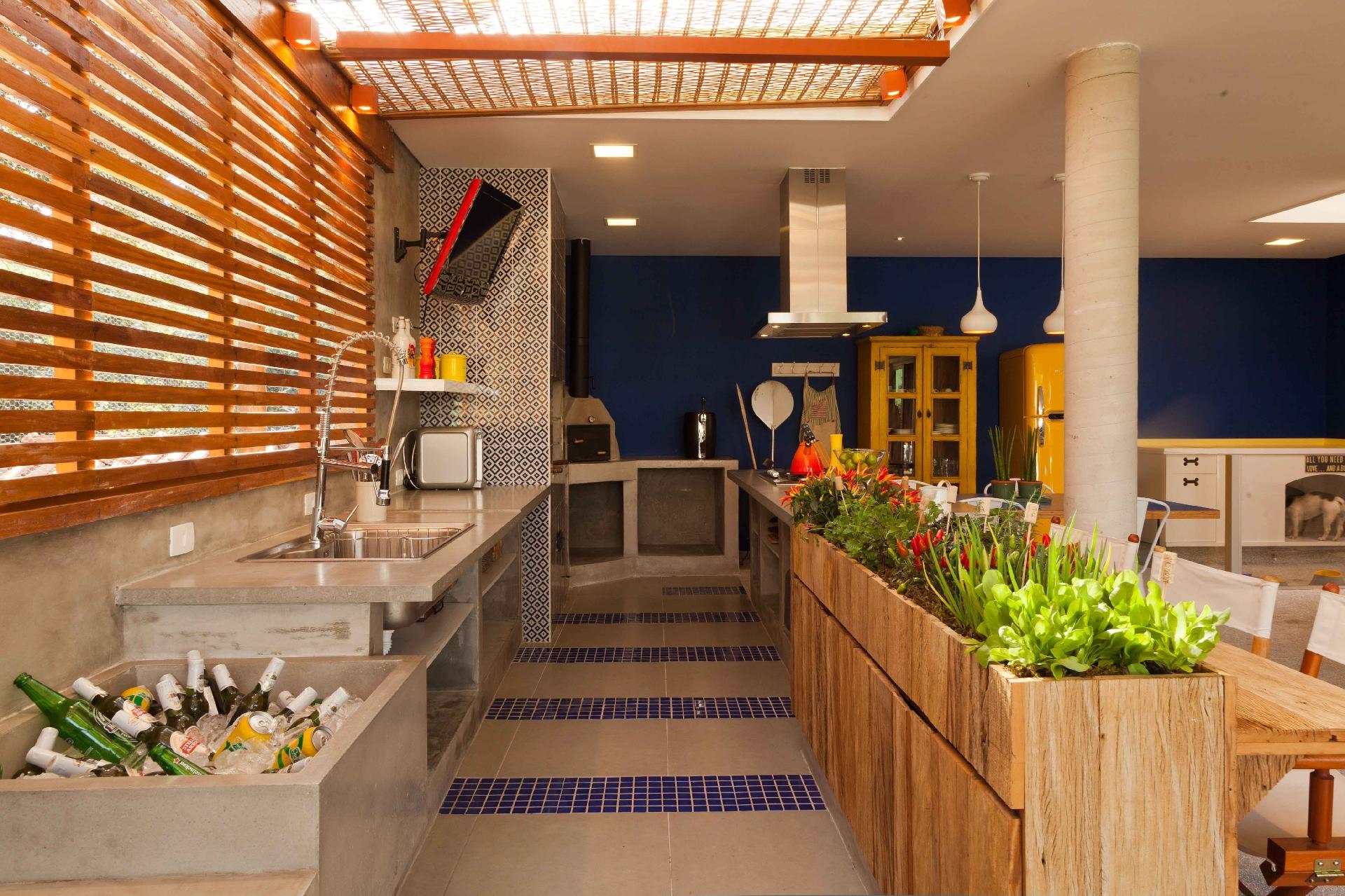 A ideia do banco contagiou o restante do ambiente - Luís Simione / Divulgação/Projeto: Ana Yoshida