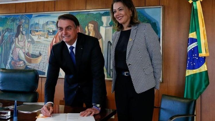 Presidente da República, Jair Bolsonaro, e a senadora Leila Barros - Carolina Antunes/PR - Carolina Antunes/PR