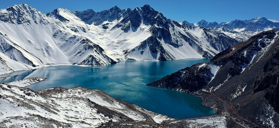 Embalse El Yeso, no Chile. Atração ganhou popularidade entre brasileiros - iStock