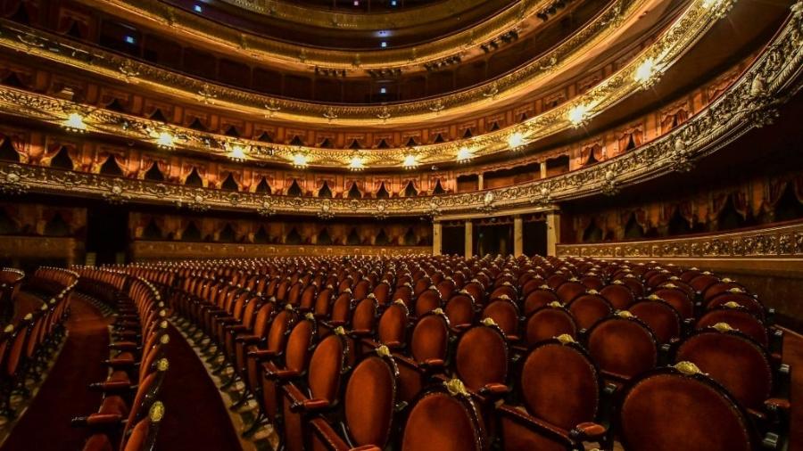 23.abr.2020 - Cadeiras do Teatro Colon, na Argentina - Amilcar Orfali / Getty Images