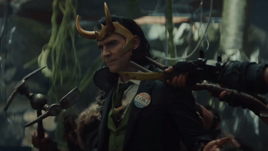 Tom Hiddleston em cena de "Loki", da Marvel - Reprodução/YouTube
