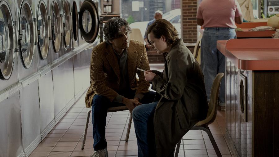 Wagner Moura contracena com a vencedora do Emmy Elisabeth Moss na série "Shining Girls", do Apple TV+ - Divulgação