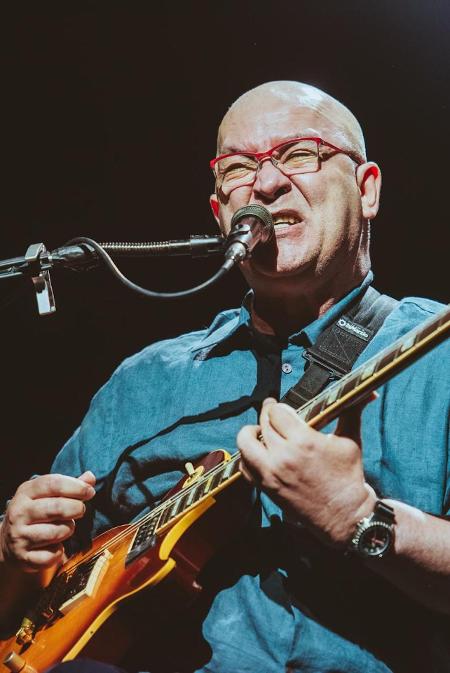 Herbert Vianna, durante o show 'Paralamas Clássicos', em São Paulo