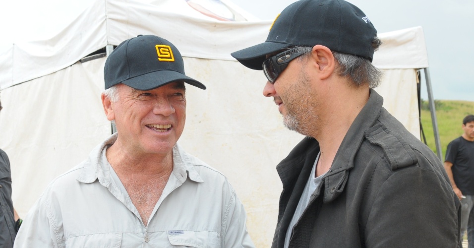 O fundador da Stargate, Sam Nicholson (à dir.), acompanhou as gravações no Recnov no Rio, já que sua produtora será responsável por finalizar o material