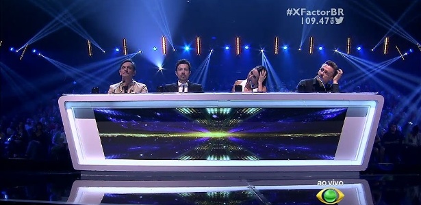 26.out.2016 - Jurados do "X Factor" protagonizam climão no 2º dia de shows ao vivo - Reprodução/Band