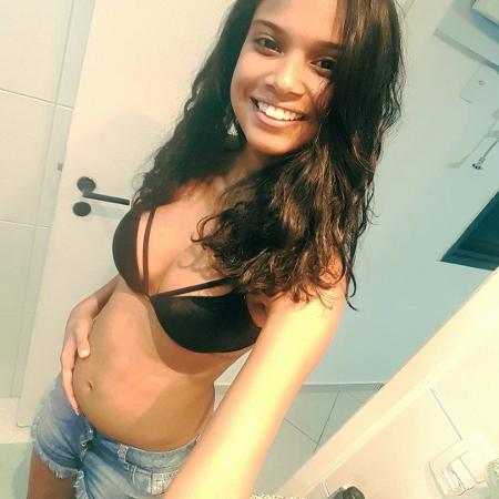 Aline Dias publica pela primeira vez foto mostrando a barriga de grávida - Reprodução/Instagram/_linedias
