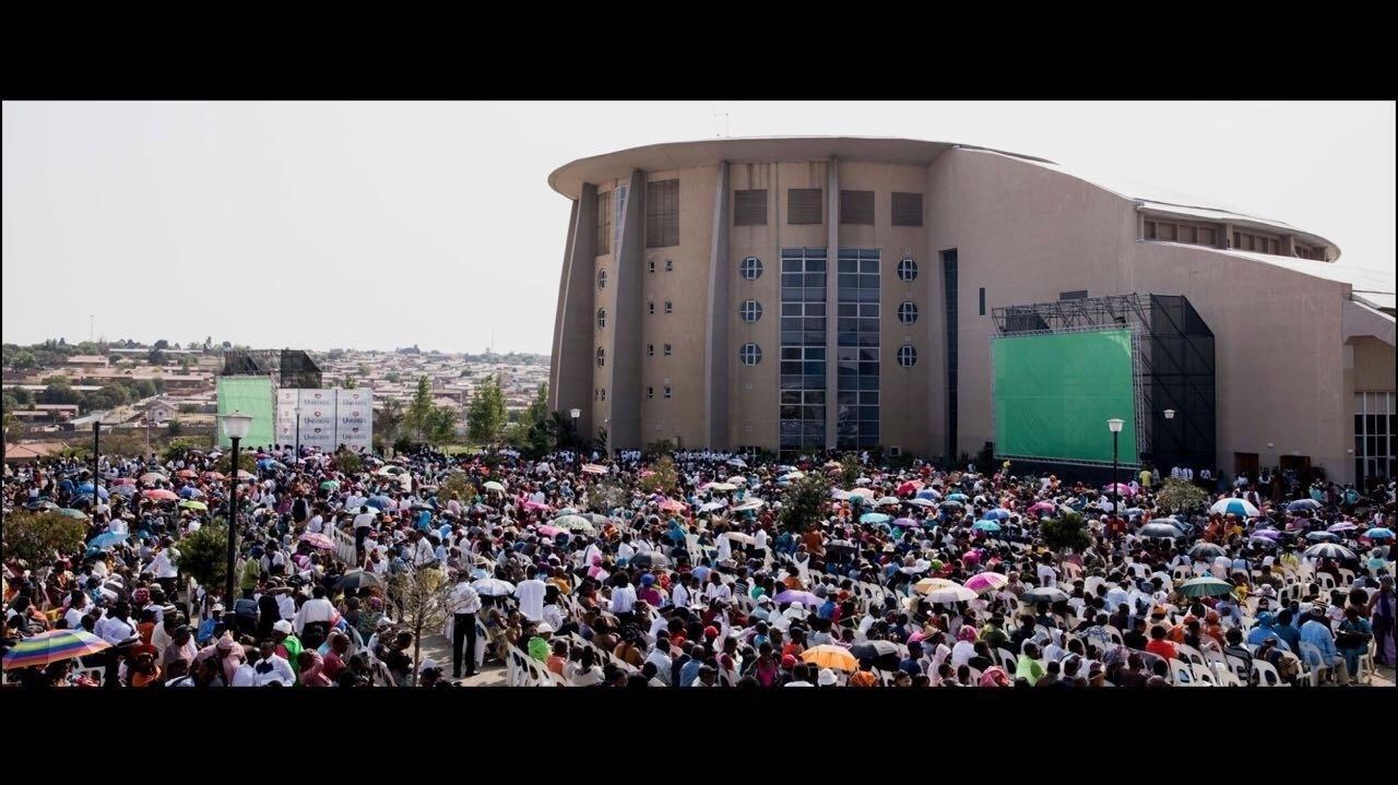 Filmagens de "Nada a Perder" em Soweto, na África do Sul. O longa vai contar a história do bispo Edir Macedo, fundador e líder da Igreja Universal do Reino de Deus - Divulgação