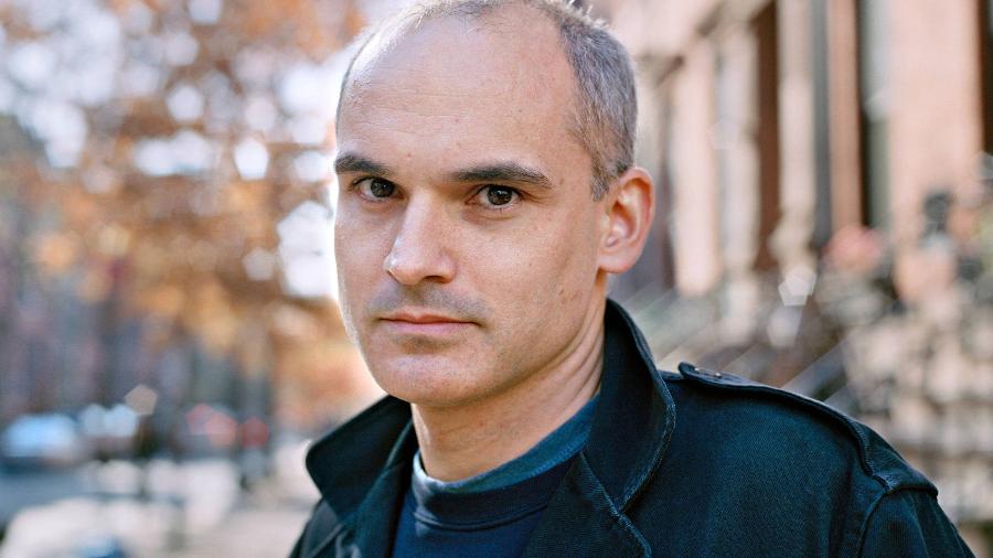O escritor argentino Hernan Diaz, que venceu o Pulitzer com o romance Confiança - Jason Fulford